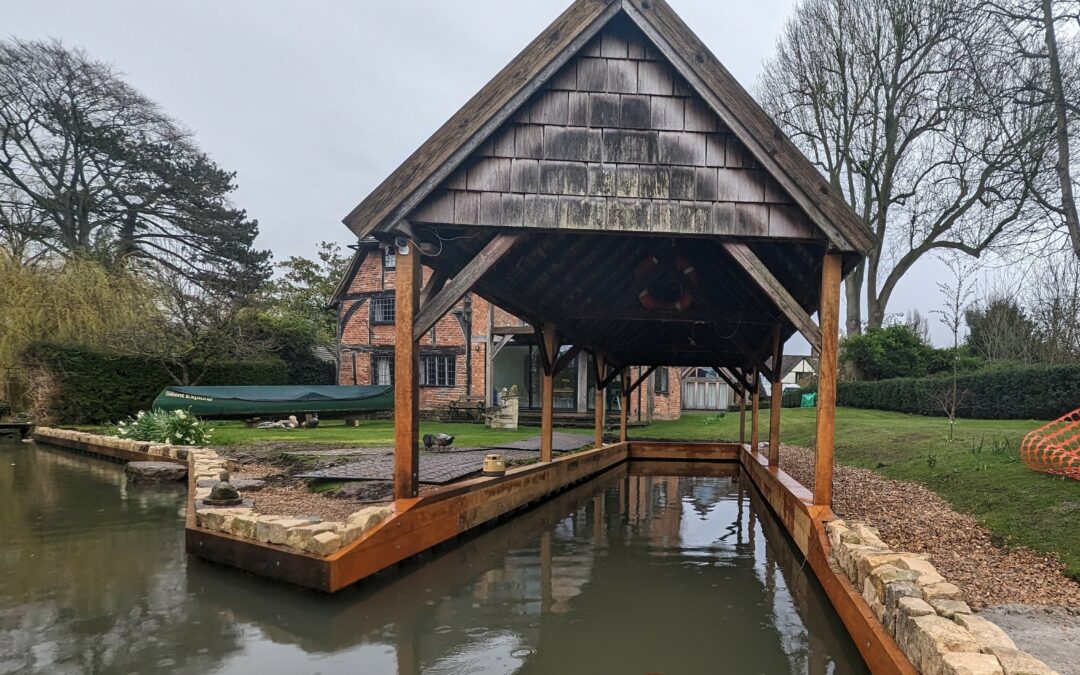 Boathouse restoration and riverbank stabilisation, Sutton Courtenay