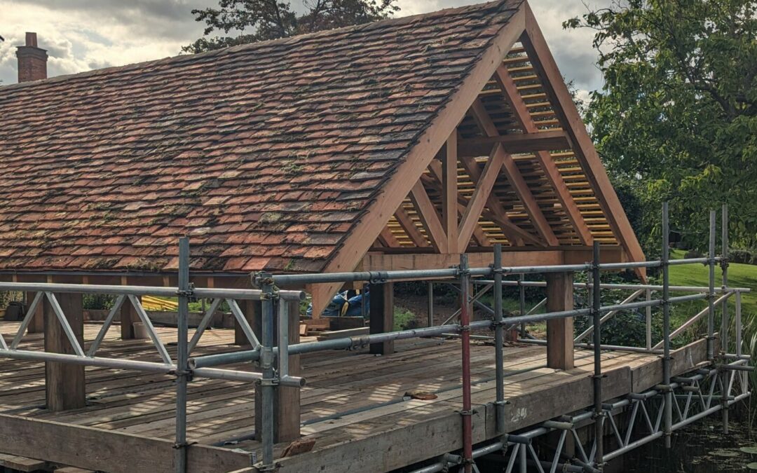 Restoration of a boat house and landing stage, Wargrave